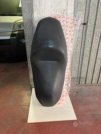 Sella Yamaha Tricity 300