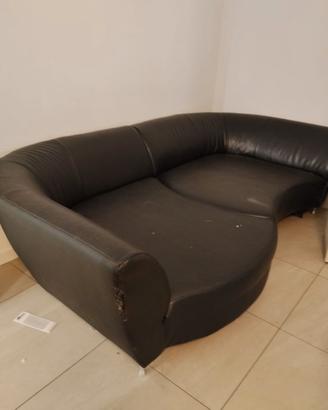 DIVANO + ARMADIO CAMERA DA LETTO