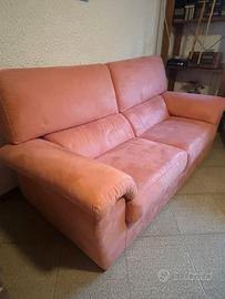Divano 2-3 posti comodo