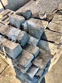 Marmetti per aiuole da giardino