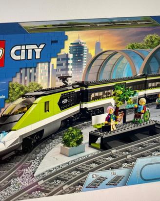 LEGO 60337 TRENO PASSEGGERI CITY NUOVO CON SIGILLI
