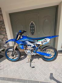yhamaha YZF - solo 31 ore totali + carrello
