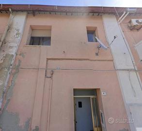 Immobile in asta di 120 m² con 3 locali a Carbonia