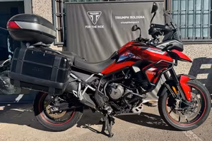 Triumph Tiger 900 GT