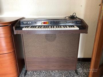 Organo tastiera Eko SJ 49 anni 70