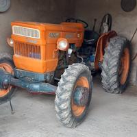 Trattore Fiat 450 dt