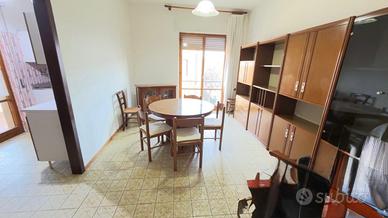 Cagliari ampio quadrivano piano alto con Postoauto