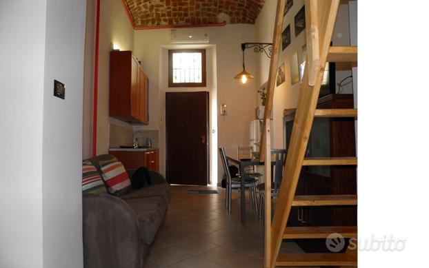 Loft open space VIA BOLOGNA 700EURO LIBERO SUBITO