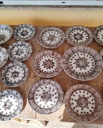 Set di 16 pezzi piatti inglesi fine '800