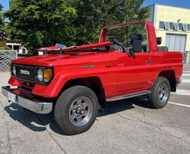 TOYOTA Land Cruiser LJ 70 2.4td cabrio [Restaura
