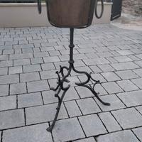Paiolo bracere porta vaso ferro battuto a mano