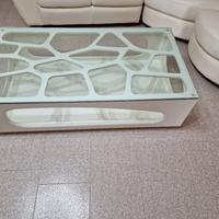 Tavolino da salotto moderno 