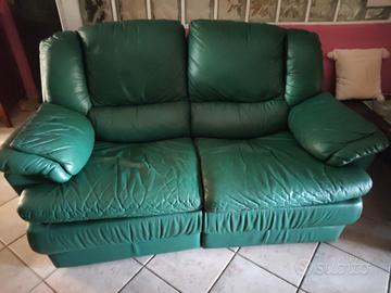 divano allungabile 2 posti in pelle 