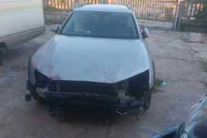 audi A4 allroad incidentata