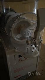 Macchina per crema caffe