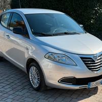 Lancia Y 1.2 69 Cv Benzina Neopatentati S&S Silver