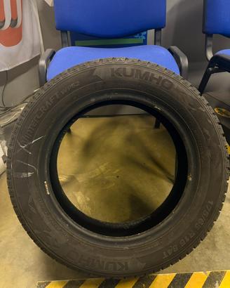 x4 Gomme Invernali KUMHO