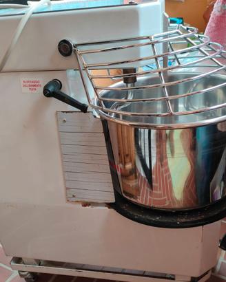 Impastatrice professionale