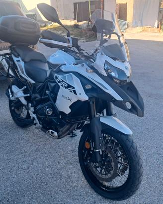 BENELLI TRK 502x(SCAMBI)