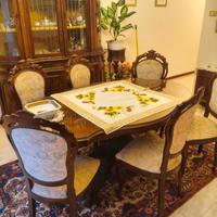 Tavolo in legno massello con 6 sedie stile classic