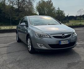Opel Astra 1.7 Cdti Cosmo