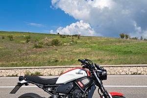 yamaha xsr 700