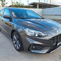 Ford Focus ST-LINE 1.5 DIESEL 120cv AUTOMAT. NAV -