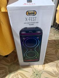 Vendersi Amplified speaker 100w XF 650 KB KARAOKE