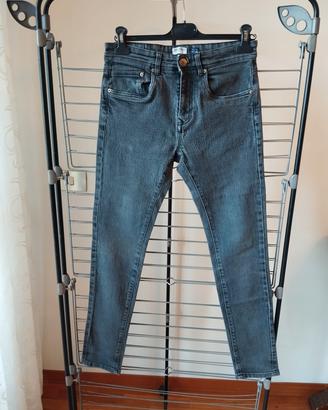 pantaloni jeans 