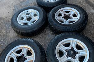 Cerchi e gomme Suzuki Vitara 