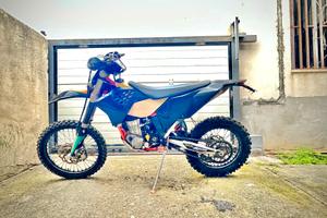 KTM EXC Targata revisionata 2011