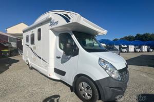 Semintegrale con basculante e letto francese