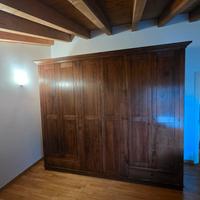 armadio in noce nazionale 