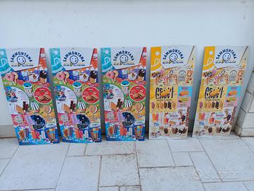 Cartelli pubblicitari Sammontana stock o singol