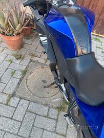 Yamaha YZF-R125  125 cc-2008-50.853 km Gannelli