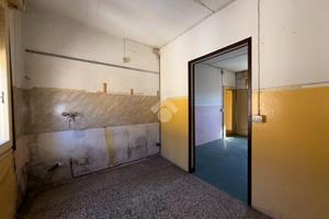 3 LOCALI A VEROLANUOVA