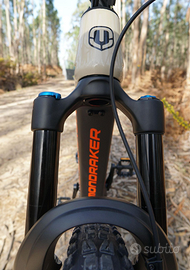 Fox 38 performance Grip 160mm 29"