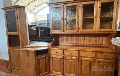 Mobile credenza in legno soli 200€