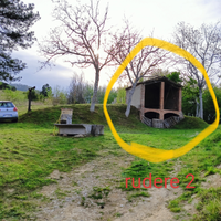 Terreno e ruderi montefortino