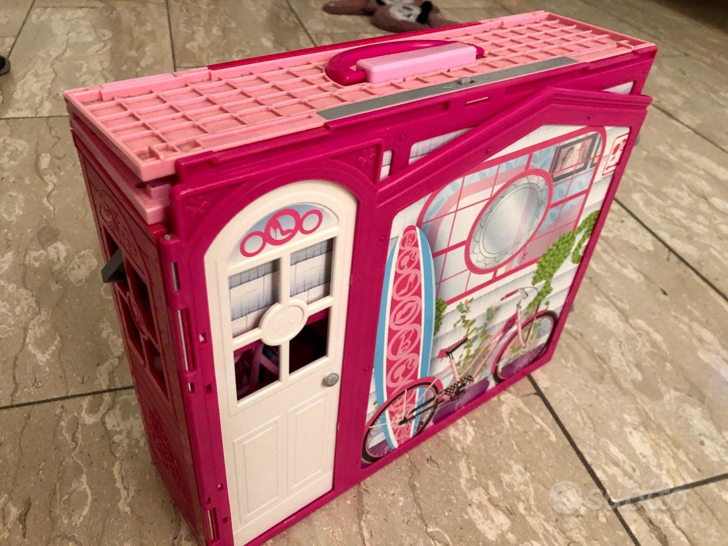 Casa di barbie portatile online