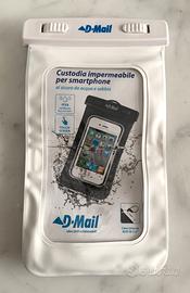 Custodia impermeabile smartphone con ingresso jack