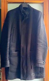 Cappotto Zara Man nero, stile classico