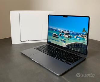 Macbook Air 13” M2 8-Core 8GB RAM 256GB SSD