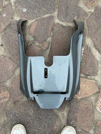 Chiglia sottopedana f12