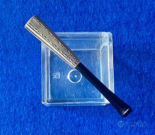 Bocchino per sigaretta da donna in argento 900