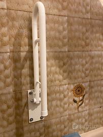 Maniglione bagno per disabili