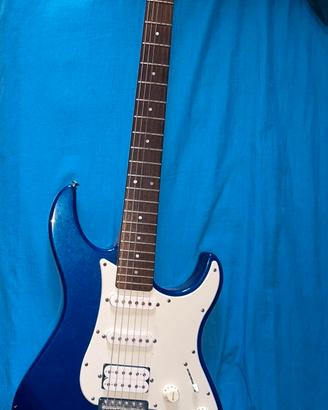Chitarra Elettrica Yamaha Pacifica 012