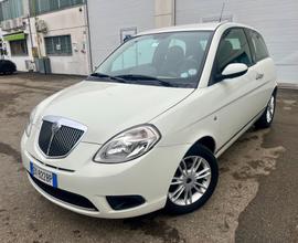 Lancia Ypsilon 1.2benz 2009 101.000km per neopaten