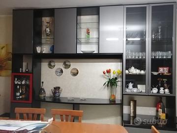 Parete attrezzata di alta qualità