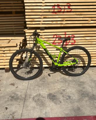 bicicletta CUBE (rampichino)